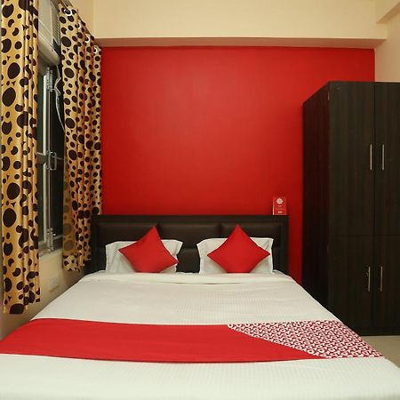 Oyo Flagship 17204 Vrindawan Galaxy Hotell Kanpur Exteriör bild